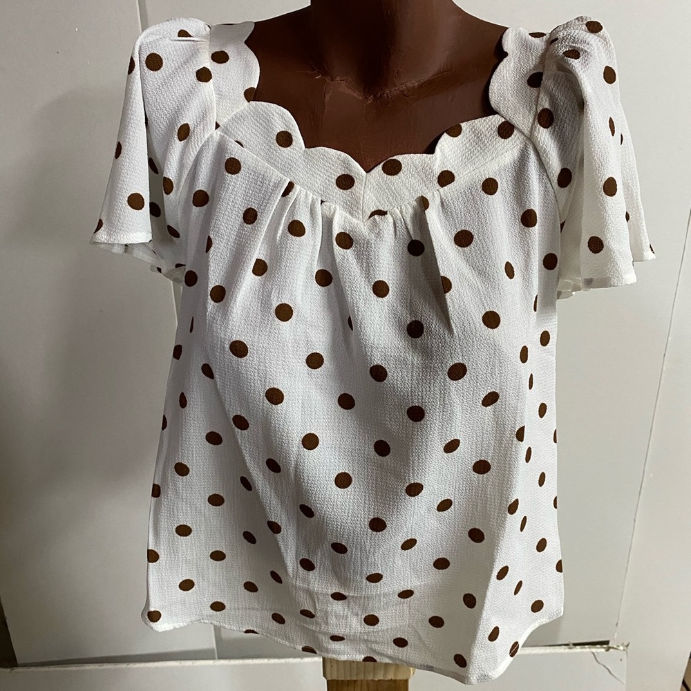 White with brown polka dot Monteau top, size small